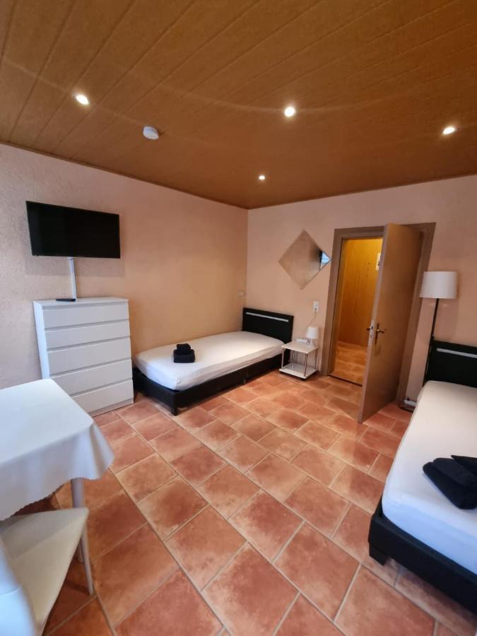 Ferienwohnungen Calwer Hoefle City - Fuer Firmen, Handwerker Und Monteure Habitación foto